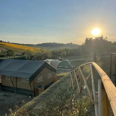 مكان تخييم Vista Fermo Capodarco